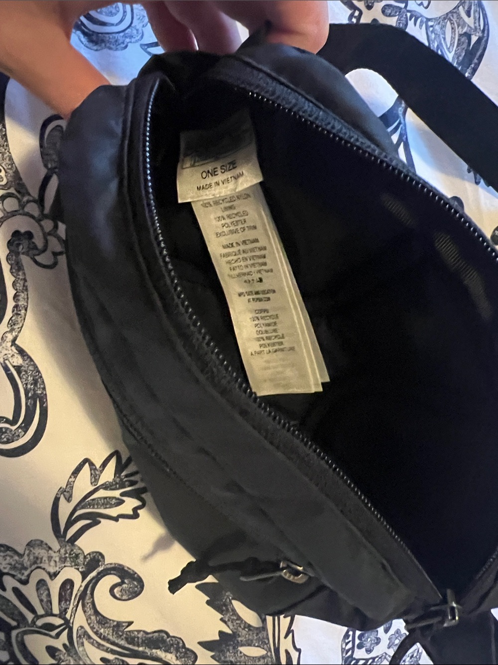 Patagonia Black Everyday Waist Pack / Hip Pack - Picture 4 of 5